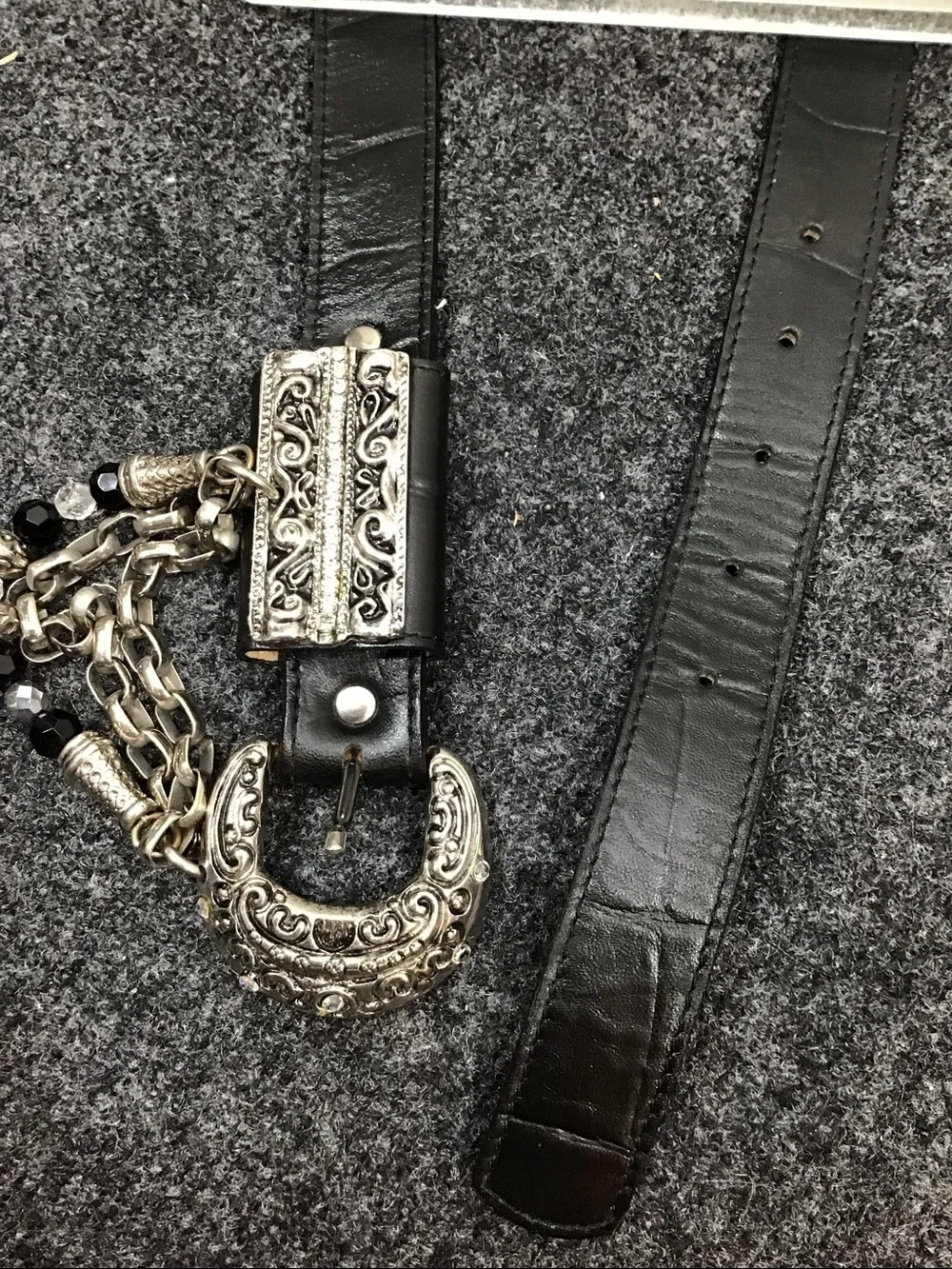 Leatherrock vintage Black Leather Chain Accent Belt with Silver Filigree Buckle